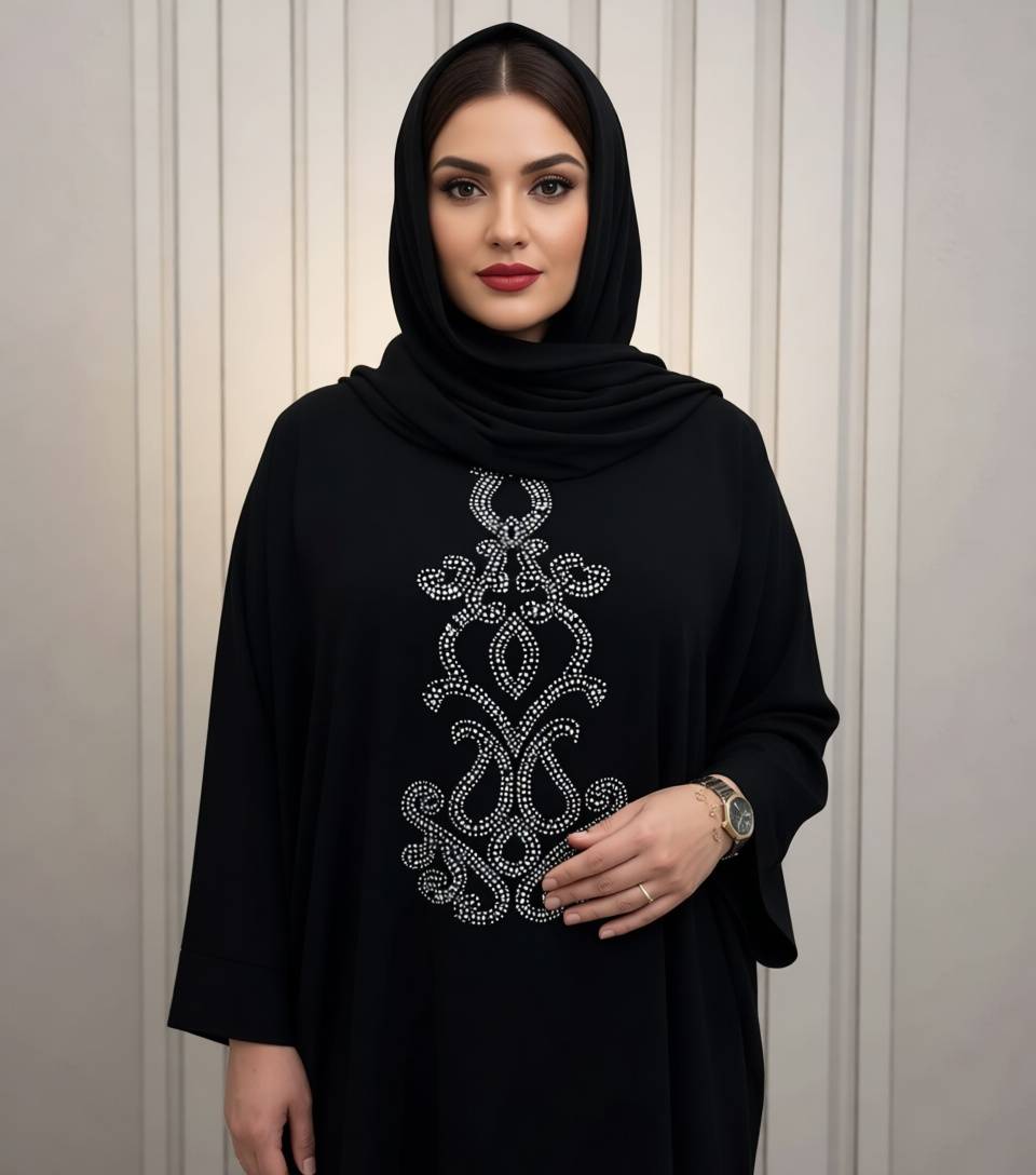 : عبا نگیندار اطلس